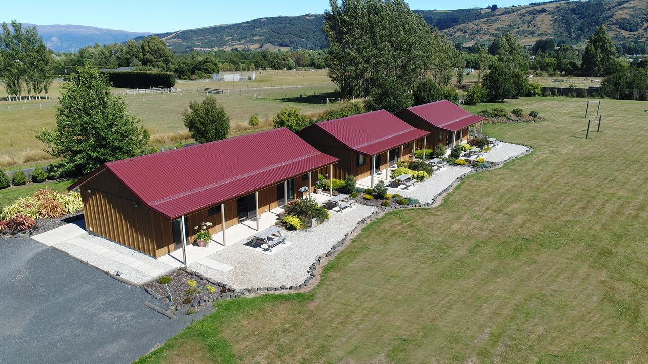 Longbourne Lodge Motel Mosgiel Kültér fotó
