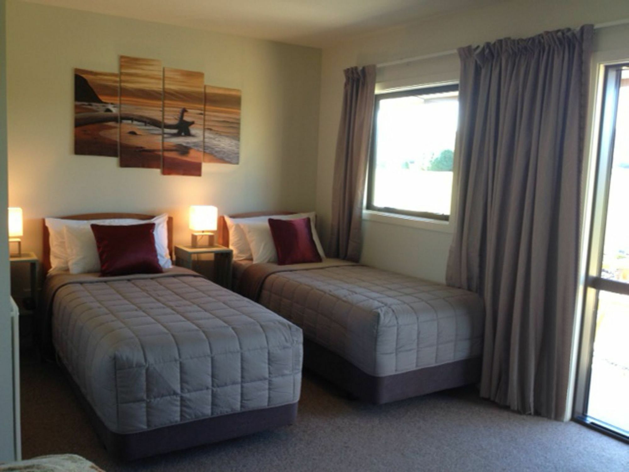 Longbourne Lodge Motel Mosgiel Kültér fotó